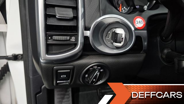Porsche CAYENNE 3.0 Diesel Platium Edition 958 купить на сайте DeffCars