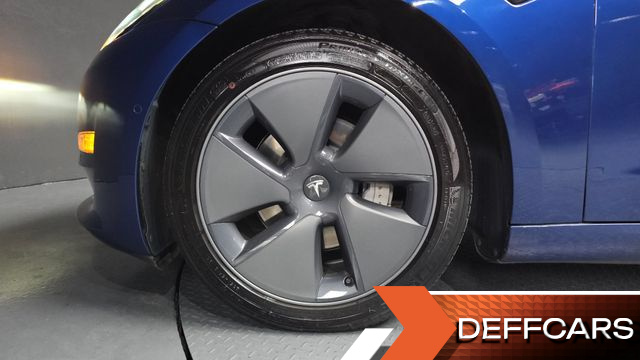 Tesla MODEL 3 Long Range AWD купить на сайте DeffCars