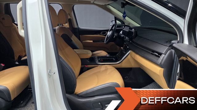 Kia CARNIVAL Gasoline 9-Seater Noblesse купить на сайте DeffCars