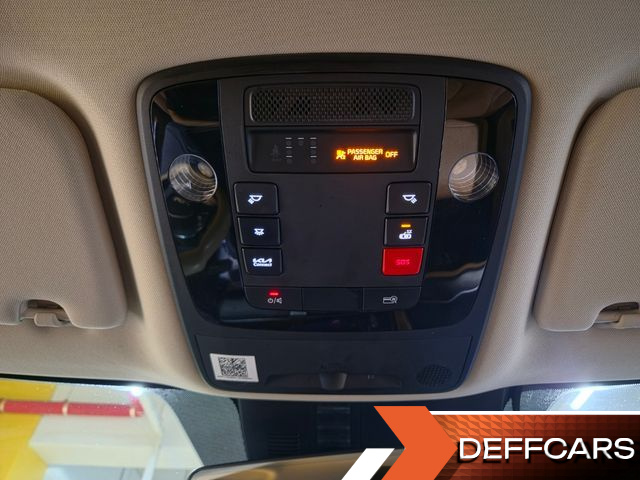 Kia CARNIVAL 9-Seater Signature купить на сайте DeffCars