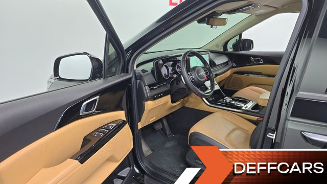 Kia CARNIVAL 9-Seater Noblesse купить на сайте DeffCars