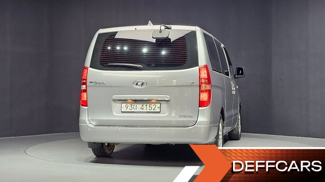 Hyundai STAREX Van 5-Seater Modern купить на сайте DeffCars
