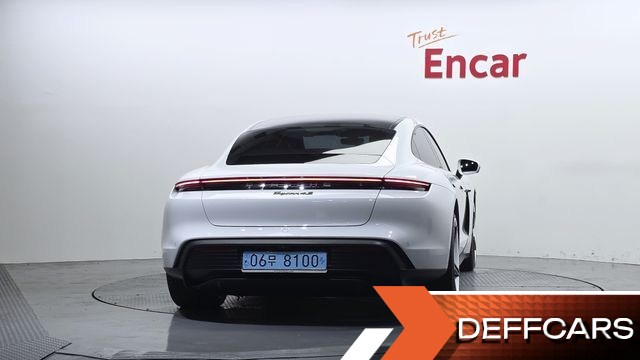 Porsche TAYCAN Base купить на сайте DeffCars