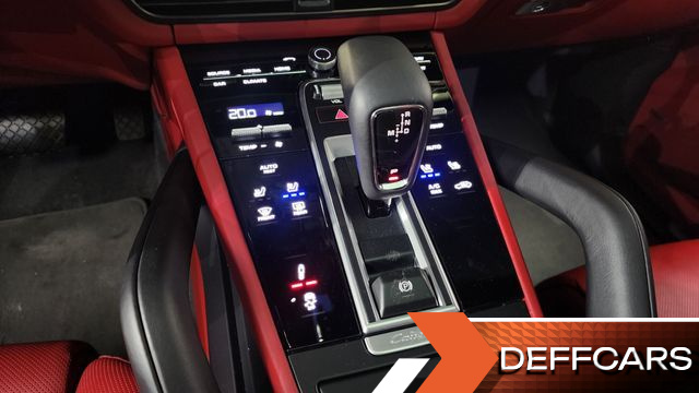 Porsche CAYENNE 3.0 COUPE PLATINUM EDITION купить на сайте DeffCars