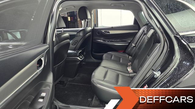 Hyundai GRANDEUR 2.5 Calligraphy купить на сайте DeffCars