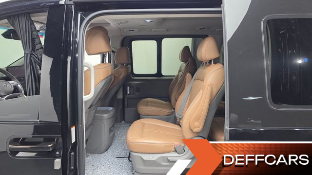 Hyundai STARIA L3.5 Lounge 9-Seater Inspiration купить на сайте DeffCars