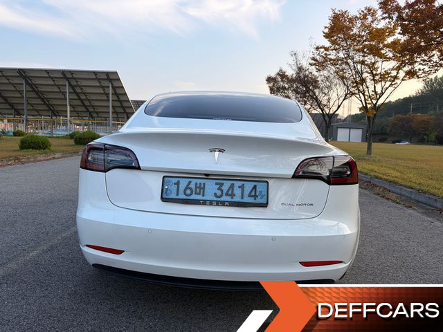 Tesla MODEL 3 Long Range AWD купить на сайте DeffCars