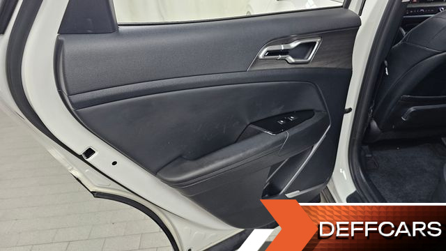 Kia SPORTAGE Signature 2WD купить на сайте DeffCars