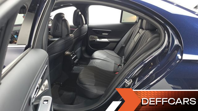 Mercedes E-CLASS E300 4MATIC Exclusive купить на сайте DeffCars