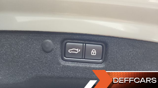 Kia K7 3.0 GDI Signature купить на сайте DeffCars