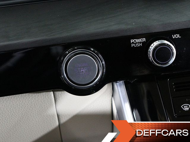 Kia CARNIVAL Gasoline 7-Seater Noblesse купить на сайте DeffCars