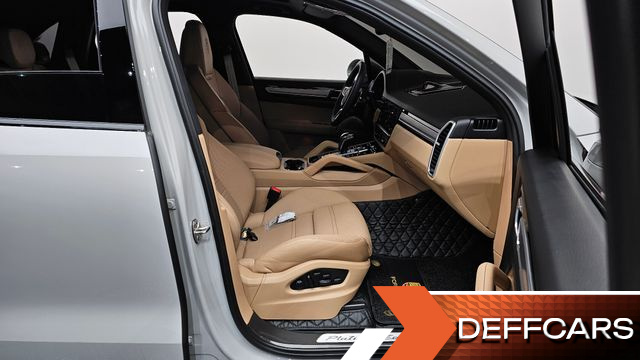 Porsche CAYENNE 3.0 PLATINUM EDITION купить на сайте DeffCars
