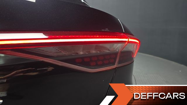 Hyundai GRANDEUR 2.5 Calligraphy купить на сайте DeffCars