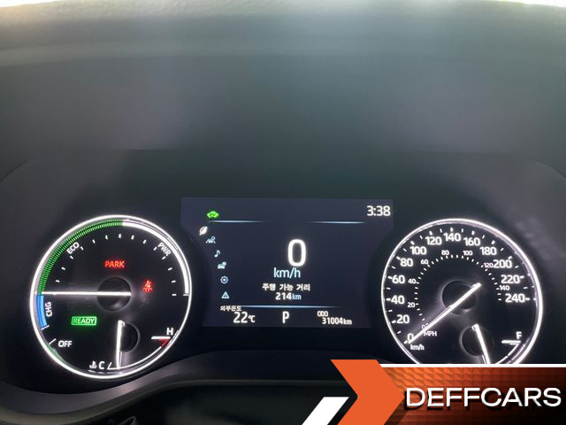 Toyota SIENNA 2.5 Hybrid AWD купить на сайте DeffCars