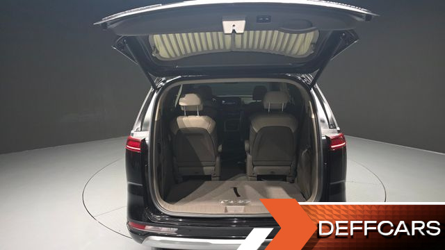 Kia CARNIVAL Gasoline 9-Seater Hi-Limousine Signature купить на сайте DeffCars