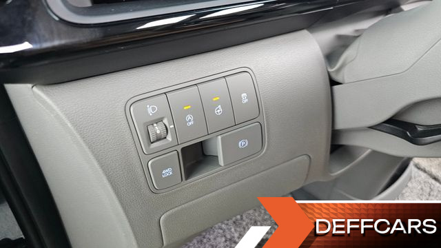 Hyundai STARIA 4WD Lounge 9-Seater Inspiration купить на сайте DeffCars