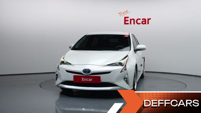 Toyota PRIUS 1.8 E купить на сайте DeffCars