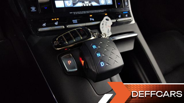 Hyundai GRANDEUR 2.5 Le Blanc купить на сайте DeffCars