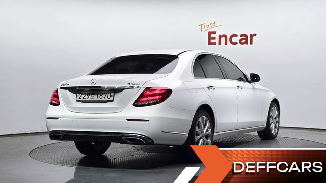 Mercedes E-CLASS E220d 4MATIC Exclusive купить на сайте DeffCars