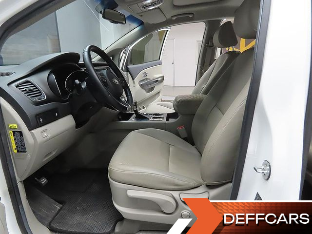 Kia CARNIVAL 9-Seater Luxury купить на сайте DeffCars