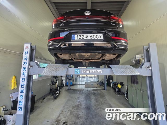 Kia K7 Signature купить на сайте DeffCars