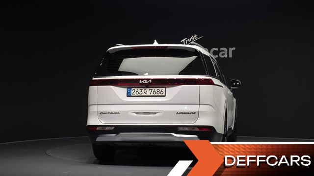 Kia CARNIVAL 7-Seater Noblesse купить на сайте DeffCars