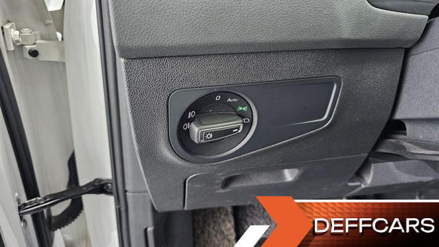 Volkswagen TIGUAN 2.0 TDI Premium купить на сайте DeffCars