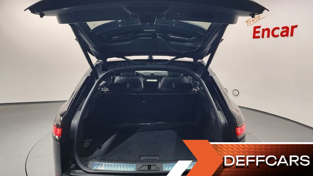 Land Rover RANGE ROVER VELAR 3.0 P400 R-Dynamic SE купить на сайте DeffCars