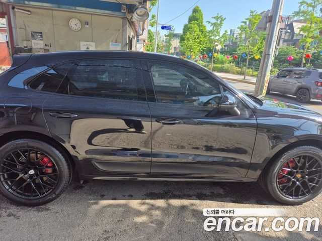 Porsche MACAN 3.0 GTS 95B купить на сайте DeffCars