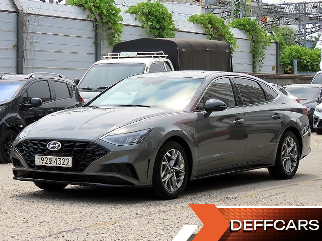 Hyundai SONATA 2.0 Premium Plus купить на сайте DeffCars