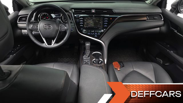 Toyota CAMRY 2.5 купить на сайте DeffCars