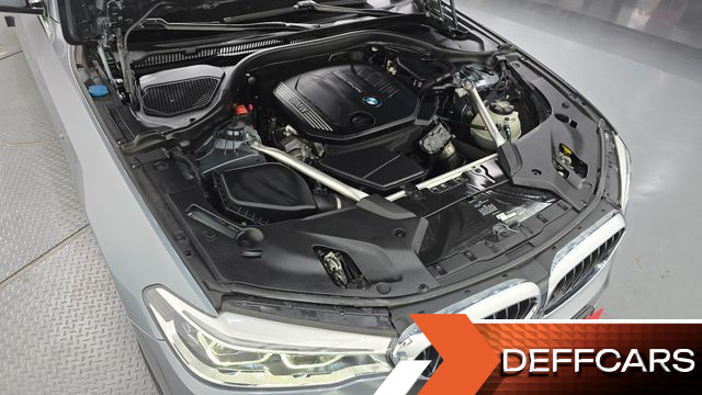 BMW 5-SERIES 520d M Sport Package Plus купить на сайте DeffCars