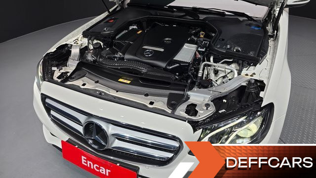 Mercedes E-CLASS E200 Avantgarde купить на сайте DeffCars