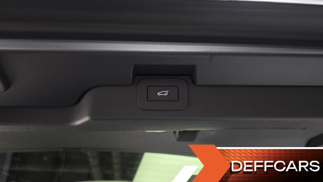 Land Rover DISCOVERY D250 S купить на сайте DeffCars