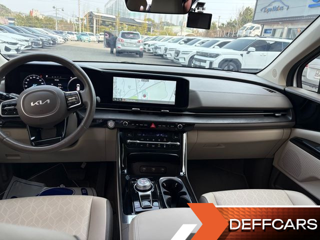 Kia CARNIVAL 9-Seater Noblesse купить на сайте DeffCars