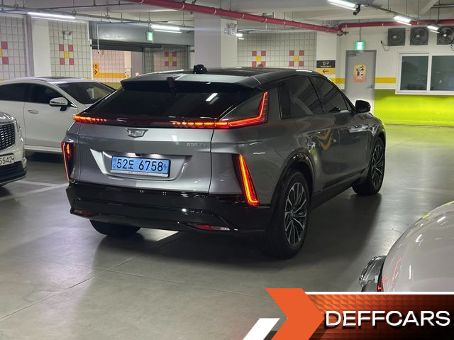 Cadillac LYRIQ Sport купить на сайте DeffCars