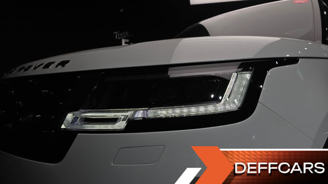 Land Rover RANGE ROVER D350 Autobiography Long Wheel Base купить на сайте DeffCars
