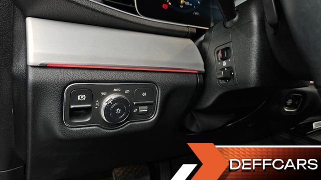 Mercedes GLE-CLASS GLE300d 4MATIC купить на сайте DeffCars