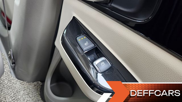 Kia CARNIVAL 9-Seater Noblesse купить на сайте DeffCars