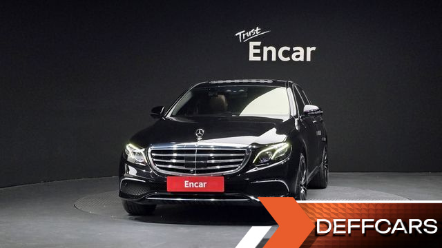 Mercedes E-CLASS E300 4MATIC Exclusive купить на сайте DeffCars