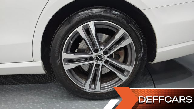 Mercedes E-CLASS E350 4MATIC Avantgarde купить на сайте DeffCars