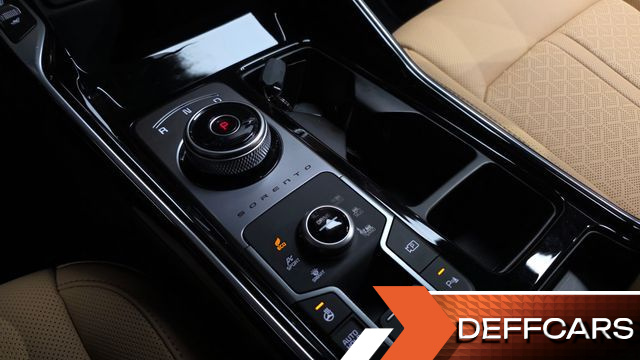 Kia SORENTO HEV 1.6 2WD Noblesse купить на сайте DeffCars