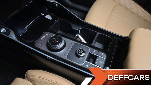 Kia SORENTO HEV 1.6 2WD Gravity купить на сайте DeffCars