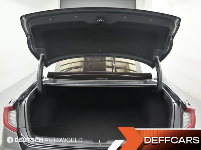 Hyundai SONATA 1.6 Turbo Inspiration купить на сайте DeffCars