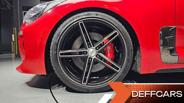 Kia STINGER 2.0 Turbo 2WD Platinum купить на сайте DeffCars