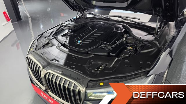 BMW 7-SERIES M760Li xDrive купить на сайте DeffCars