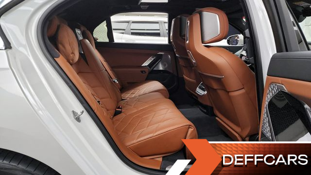 BMW I7 xDrive 60 Design Pure Excellence купить на сайте DeffCars