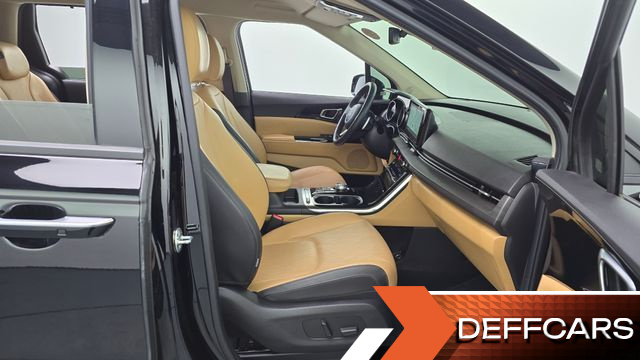 Kia CARNIVAL 9-Seater Noblesse купить на сайте DeffCars