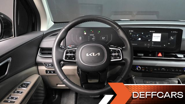 Kia CARNIVAL 7-Seater Outdoor Noblesse купить на сайте DeffCars