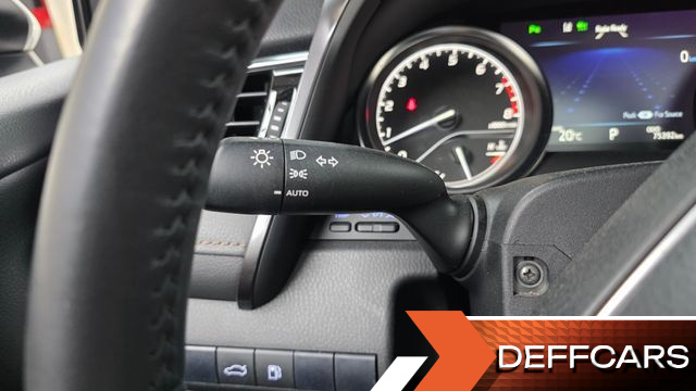 Toyota CAMRY 2.5 купить на сайте DeffCars